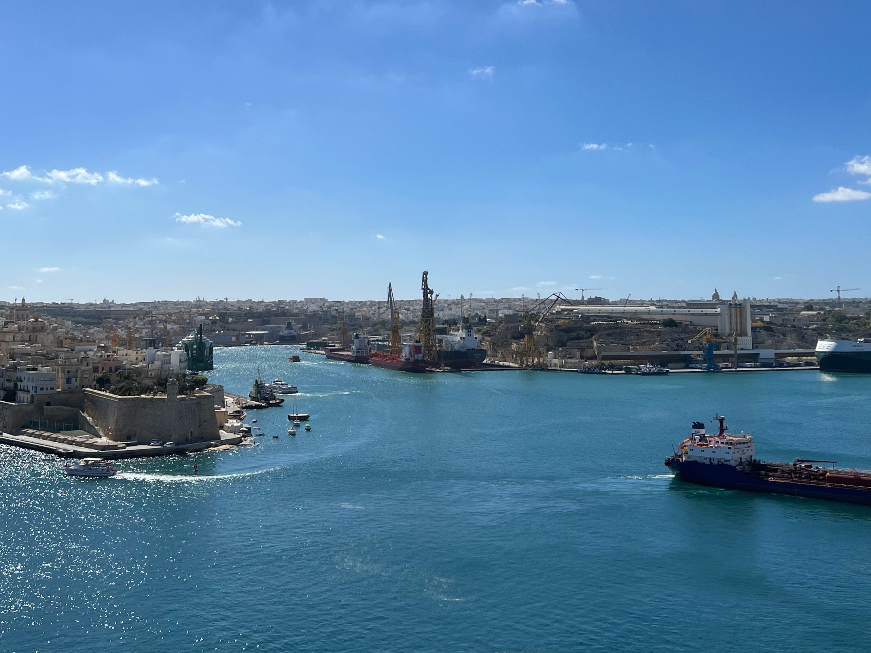 View from the Upper Barrakka Gardens to the Grand Harbour